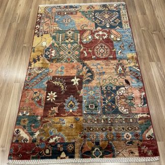 Super Fine Persian Chobi wool rug size 157 cm. X 96 cm.