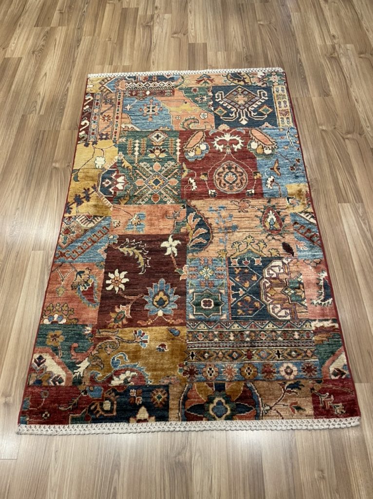 Super Fine Persian Chobi wool rug size 157 cm. X 96 cm.