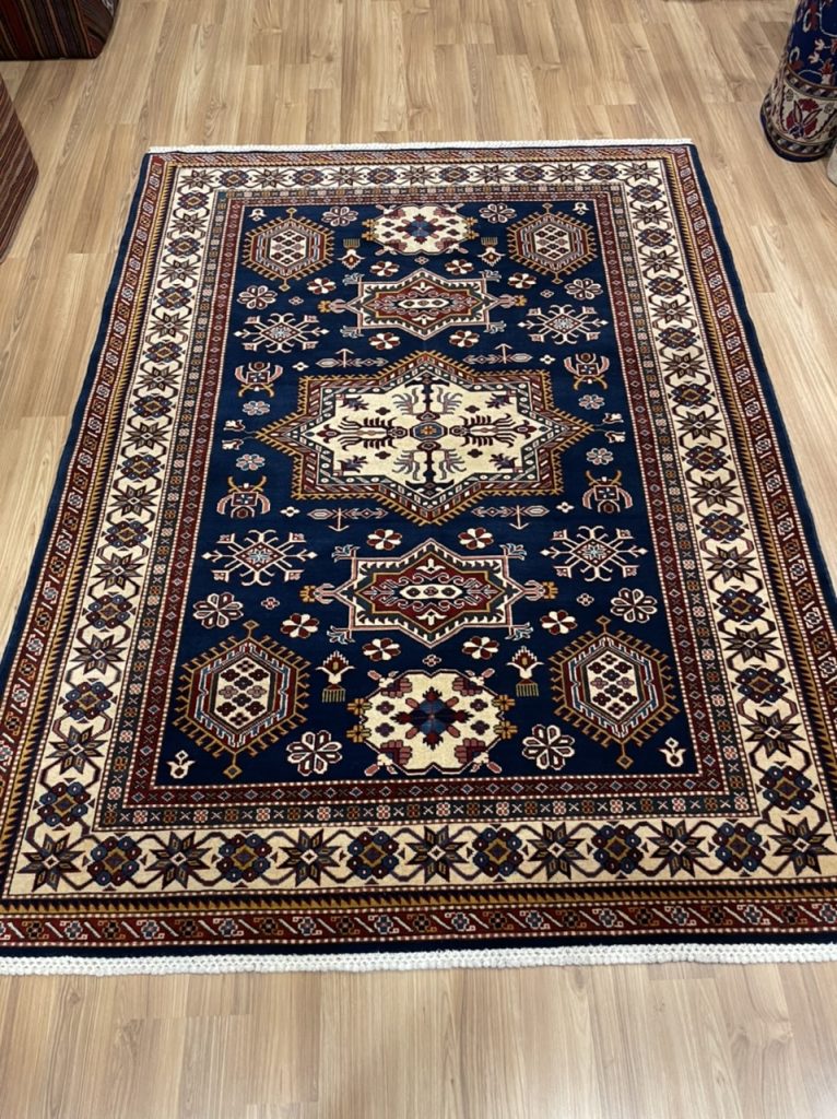 Super Fine Persian Kazak large wool rug size 203 cm. X 151 cm.