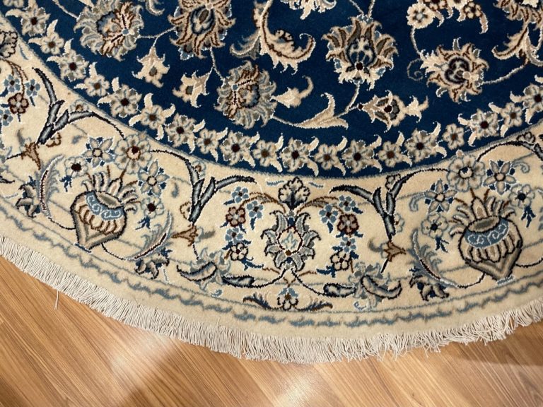 Premium quality Persian Naieen round rug 200 cm. D.