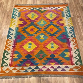 Persian rug sale - Persian Boho wool Kilim - Adelaide Central Market - Persian Boho Handwoven Wool Size 191 cm. X 153 cm. Large Kilim Rug