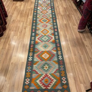 Persian rug sale - Adelaide Central Market - Persian Boho Handwoven Wool Bohemian Kilim Runner size: 496 cm. X 81 cm.