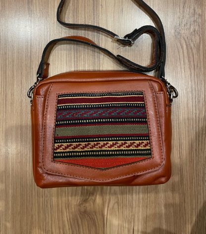 Leather bag - Persian bag - Adelaide Central Market - Leather Handbag with Persian kilim size: 23 cm. X 18 cm. X 7 cm. - Persian rugs and crafts