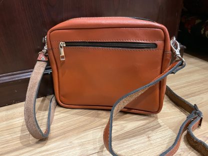 Leather bag - Persian bag - Adelaide Central Market - Leather Handbag with Persian kilim size: 23 cm. X 18 cm. X 7 cm. - Persian rugs and crafts
