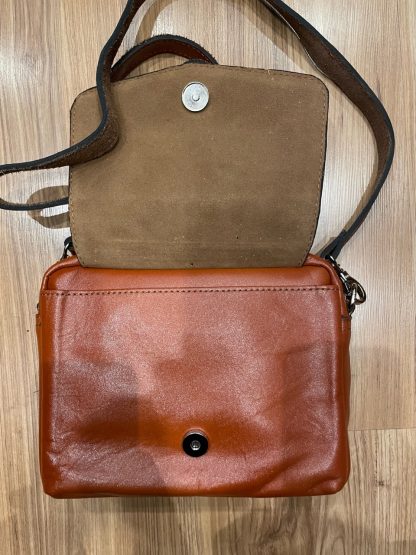 Leather bag - Persian bag - Adelaide Central Market - Leather Handbag with Persian kilim size: 23 cm. X 18 cm. X 7 cm. - Persian rugs and crafts