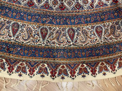 Persian Art Treasure - Adelaide Central Market - Persian Isfahan tablecloth - 200 cm. D Persian Isfahan round hand block printed red tablecloth