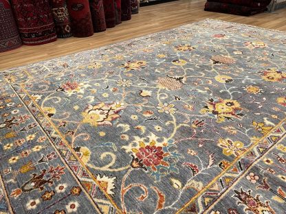 Persian rug sale - Adelaide Central Market - Premium Quality Persian Soltani Chobi wool rug size 269 cm. X 186 cm.