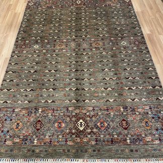 Persian Art Treasure - Adelaide Central Market - Persian rug sale - Premium Quality Persian Chobi wool rug size 274 cm. X 177 cm.