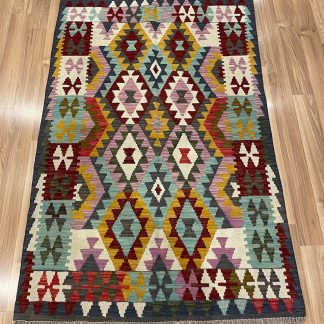 Premium quality Persian Boho Kilim Rug size: 152 cm. X 100 cm. - Persian Art Treasure - Persian rugs and crafts sale - Adelaide Central Market - Exclusive Collection