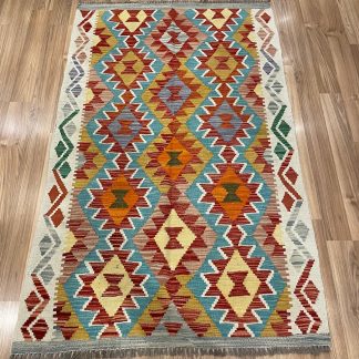 Premium quality Persian Boho Kilim Rug size: 159 cm. X 101 cm. - Persian Art Treasure - Persian rug sale - Adelaide Central Market - Exclusive Collection