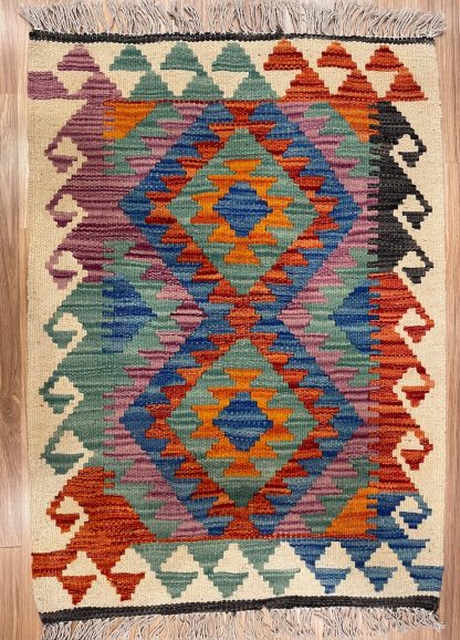 Persian Art Treasure - Persian rug sale -Adelaide Central Market - Online and in store - Premium quality Persian Boho Kilim Rug size: 87 cm. X 62 cm.